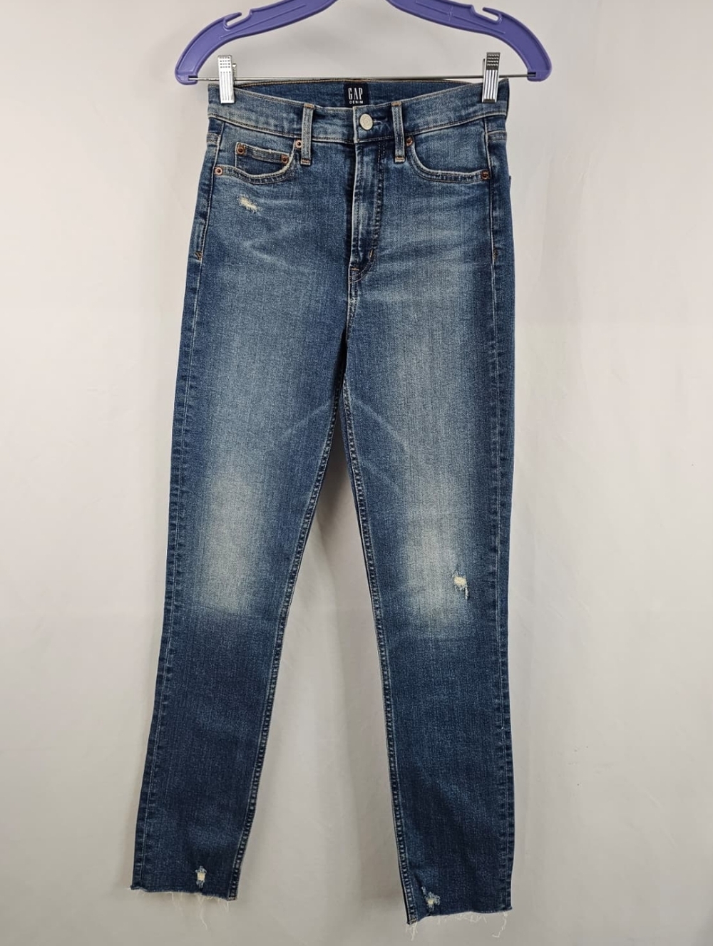 GAP Denim Women's Distressed Blue Wash Cigarette Jeans, Sz 0/25T
